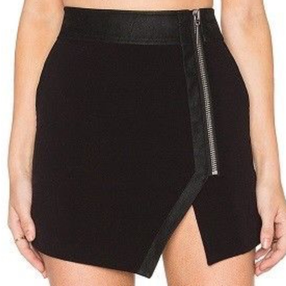 Dolce vita mini skirt